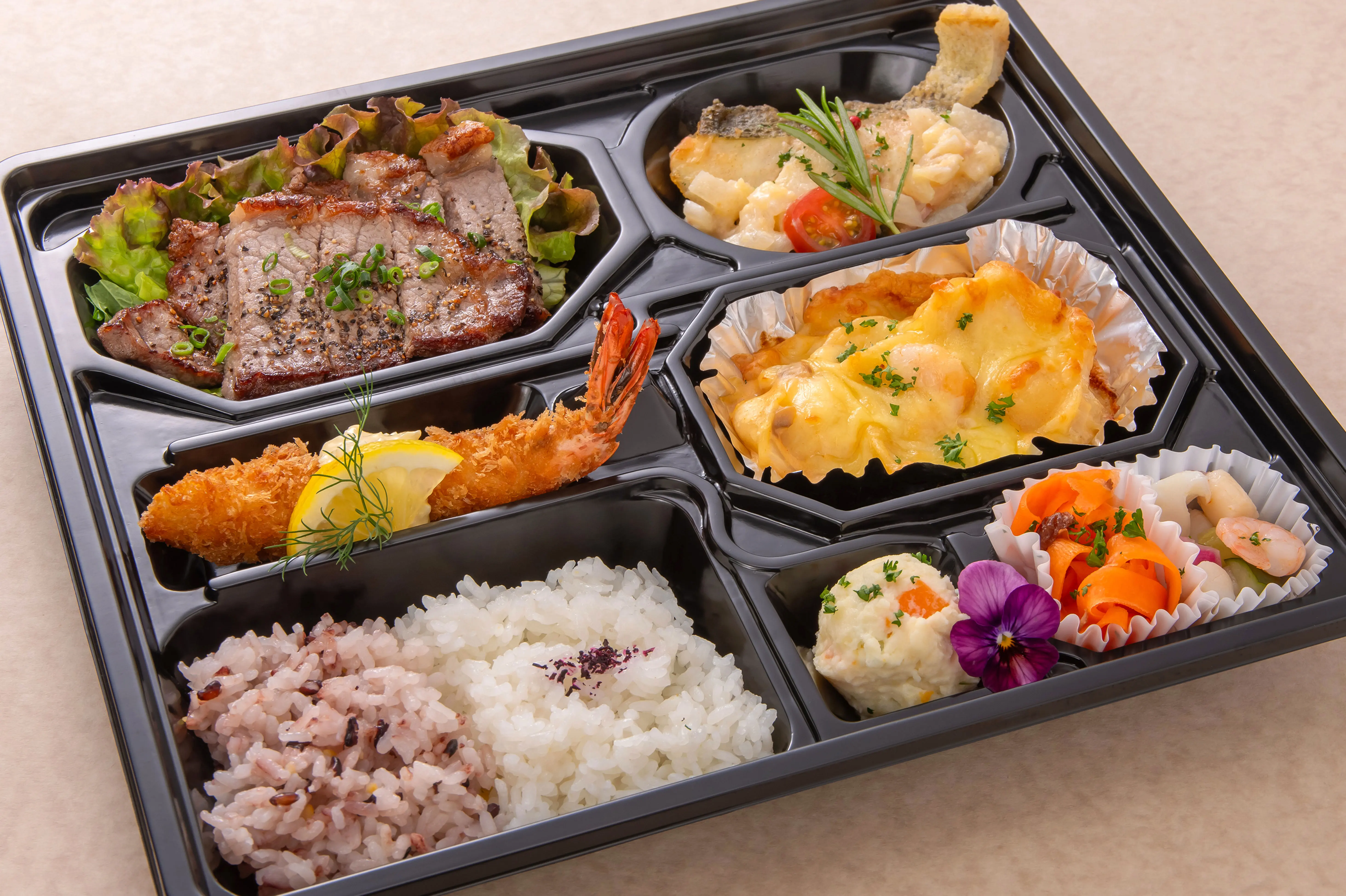 荒尾市で人気のCOTTONの宅配弁当