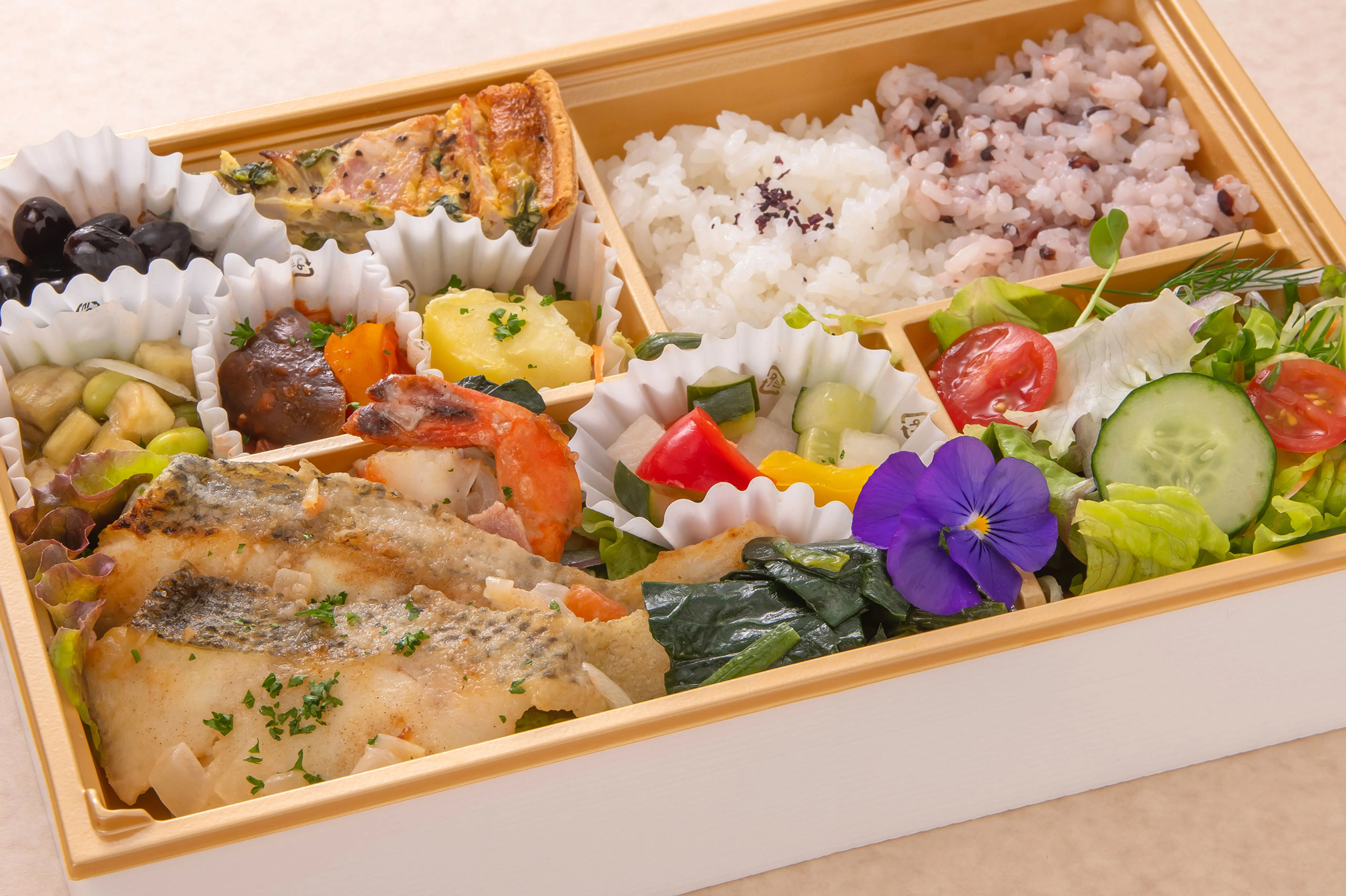 荒尾市でランチにもおすすめのCOTTONの宅配弁当